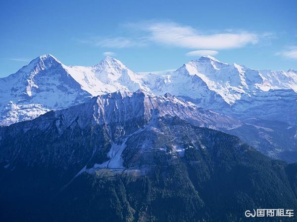 哈巴雪山